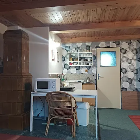 Bydleni Na Zahradni *